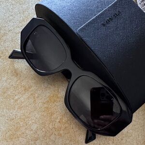 Sunglasses Prada style